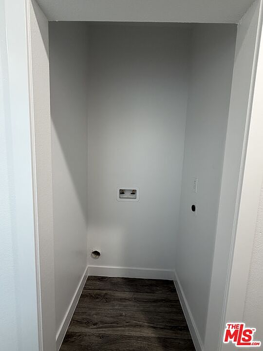 1st image of 8624 Graham Ave #8624B