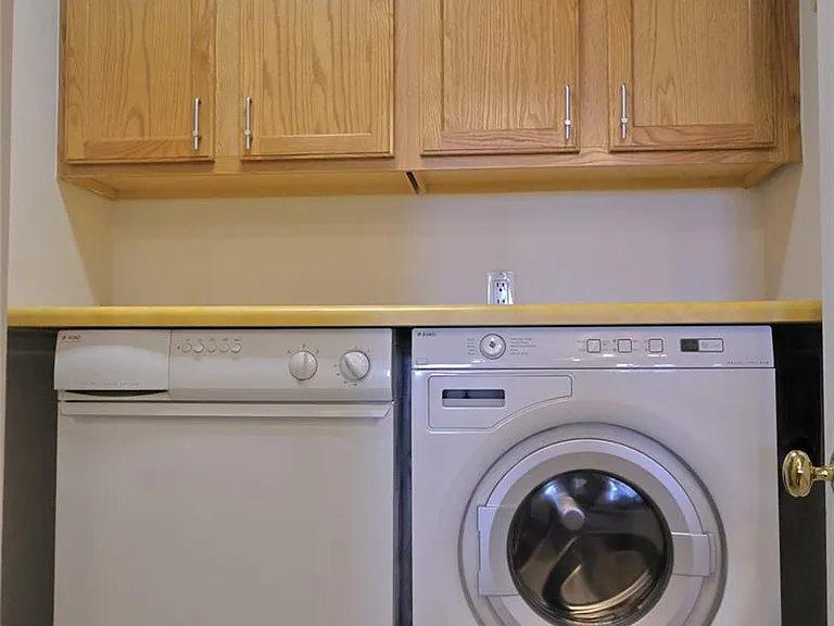 1900 E Girard Pl #1007 — Photo 8
