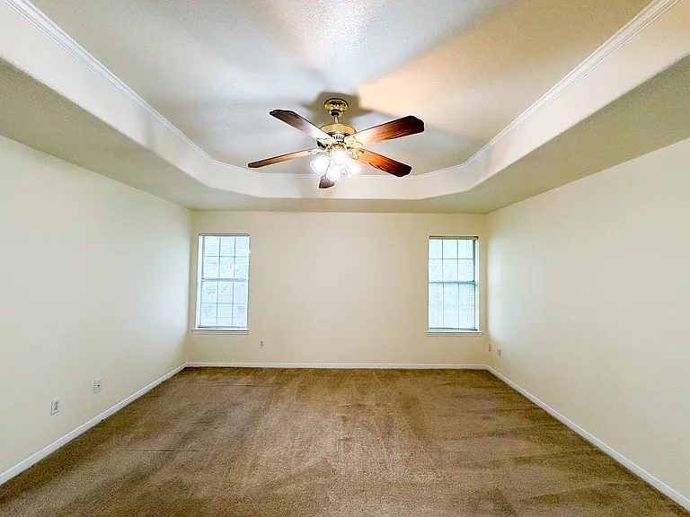 1505 High Chapparal Dr — Photo 15