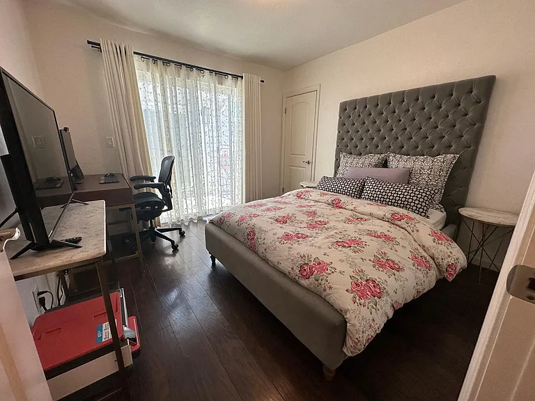 501 Bradley Ave — Photo 12