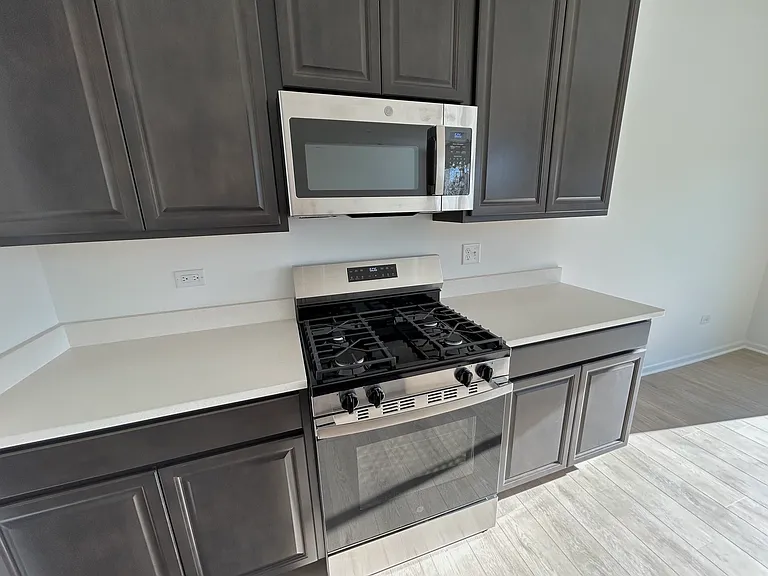 612 Cassia Ct — Photo 11