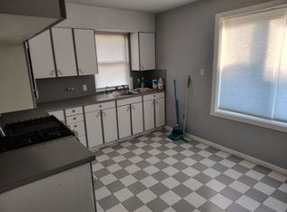 102 Elm St, Newark, NJ 07105