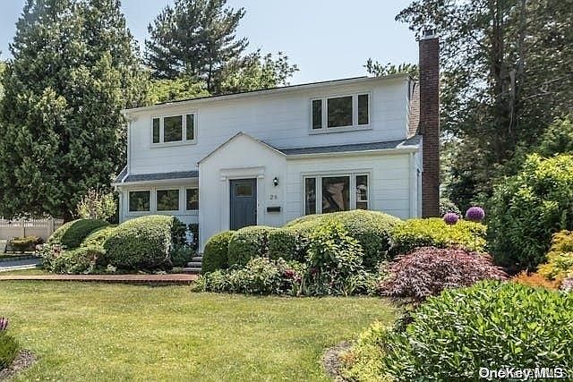 1st image of 28 Circle Drive