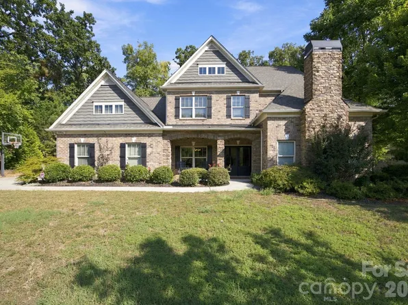 11915 Red Sorrell Ln, Huntersville, NC 28078