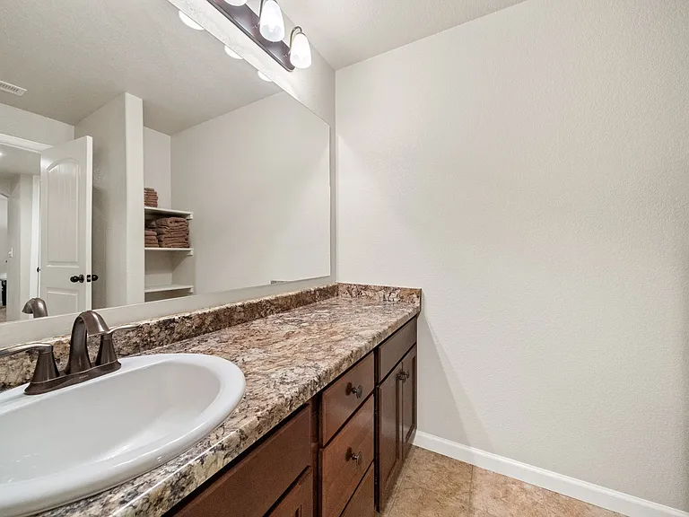 8197 Mockorange Hts — Photo 41
