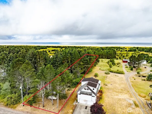 13907 N Alley, Long Beach, WA 98631