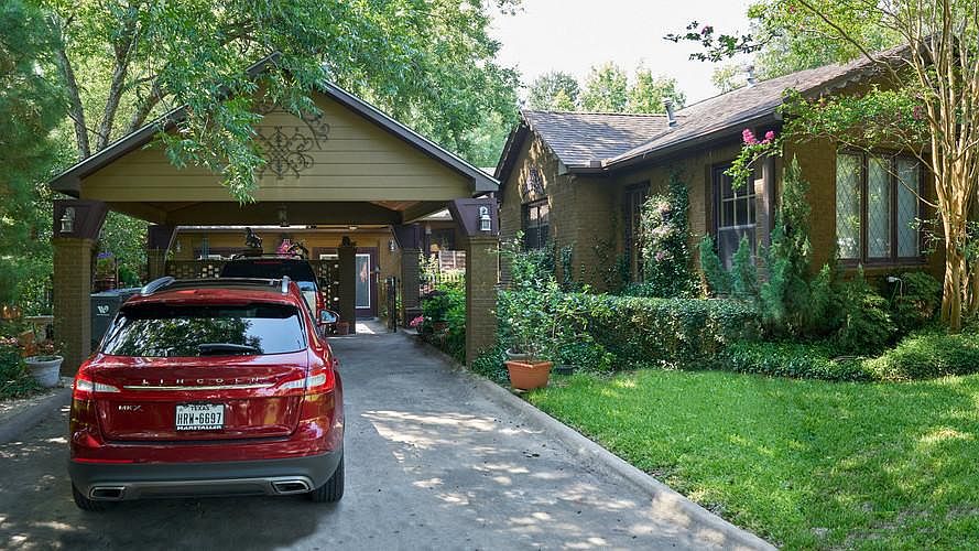 1st image of 3020 Cumberland Ave