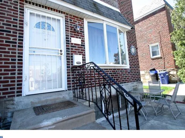 7425 Belden St, Philadelphia, PA 19111