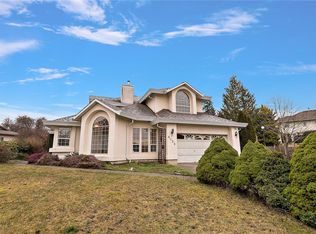 6024 Columbine Rd, North Cowichan, BC V9L 5G8