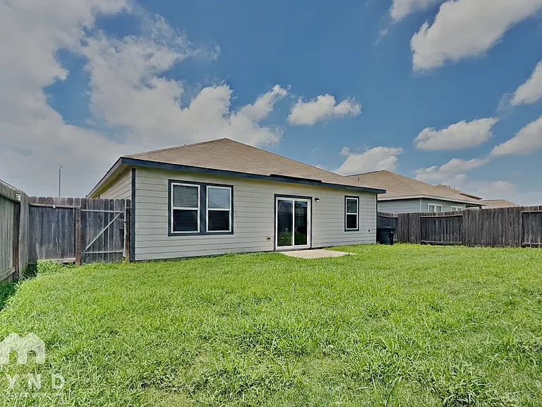 10068 Pappas Dr — Photo 19