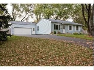 7612 Westview Ln, Woodridge, IL 60517