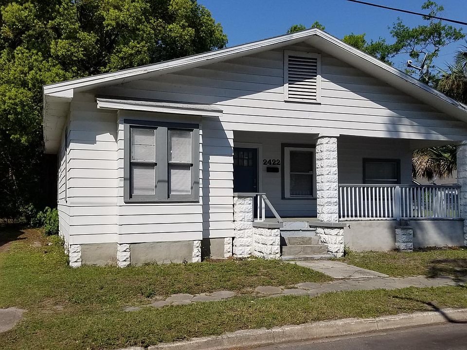1st image of 2422 Franklin St