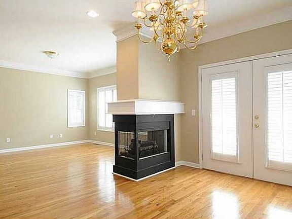 Dining & Living Rooms