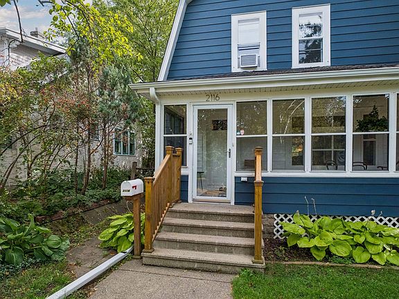 4th image of 2116 Berkeley Ave
