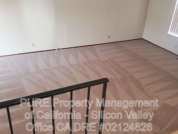 5th image of 604 Lochburry Ct
