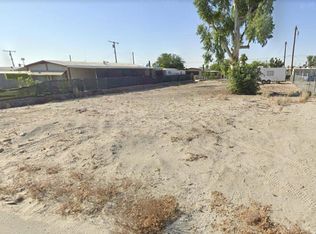 33 Travertine Pl, Thermal, CA 92274