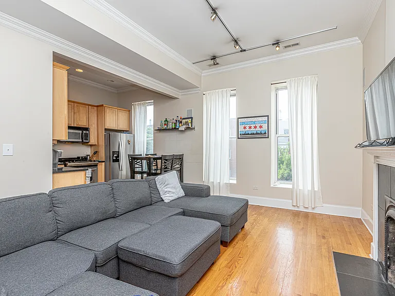 456 W Armitage Ave #2 — Photo 2