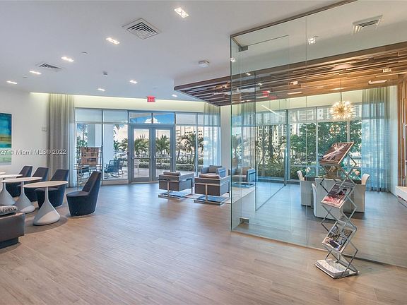 4th image of 17111 Biscayne Blvd Unit 1005