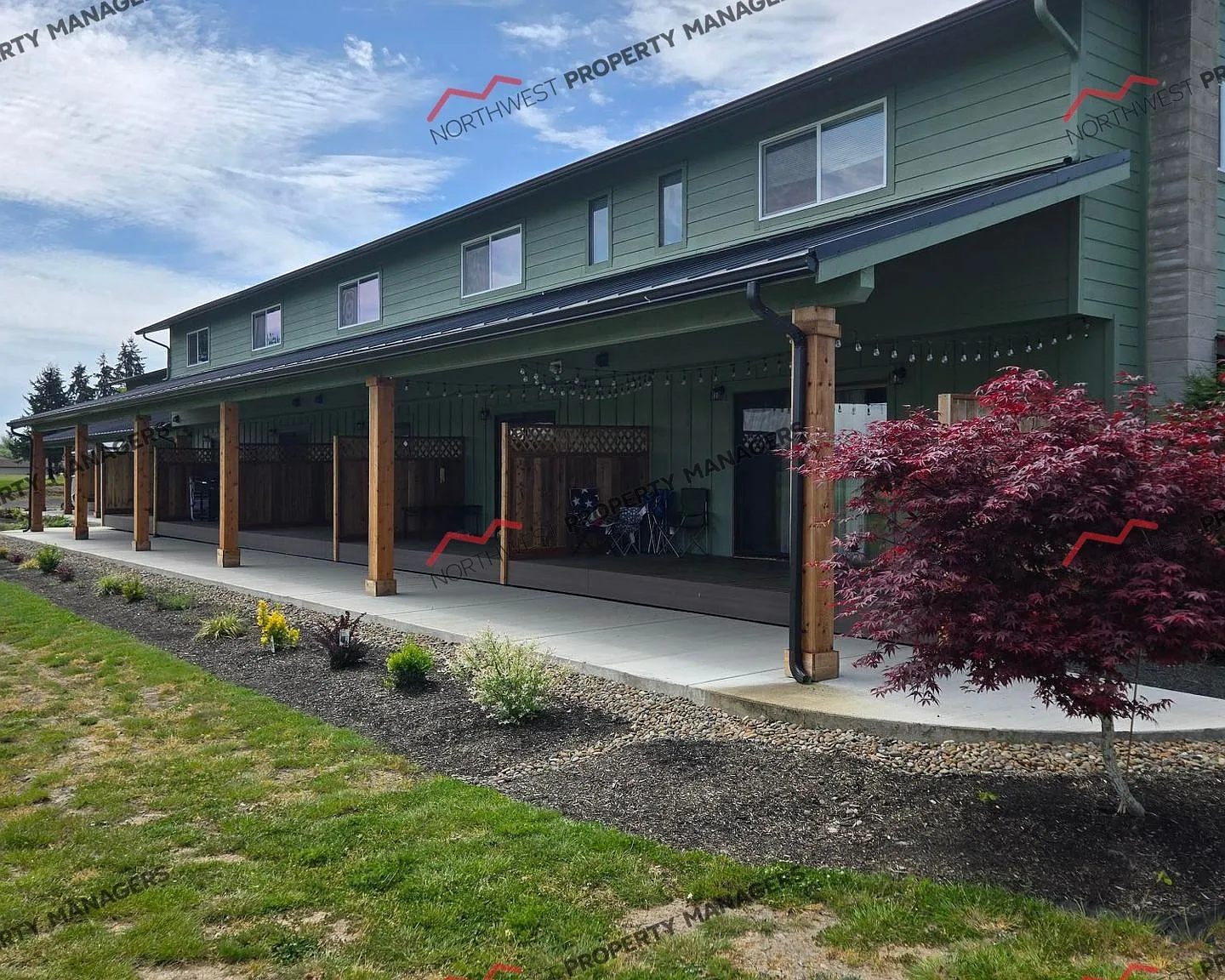 R325A Newaukum Apartments — Photo 1