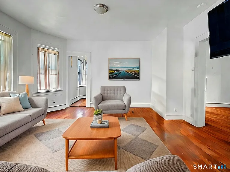 1872 North Ave #2 — Photo 6
