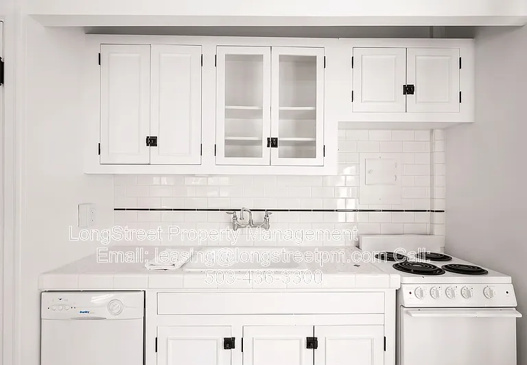 20 NW 16th Ave #406 — Photo 10