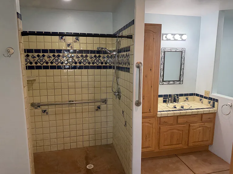 4740 N Paseo De Los Rancheros — Photo 9