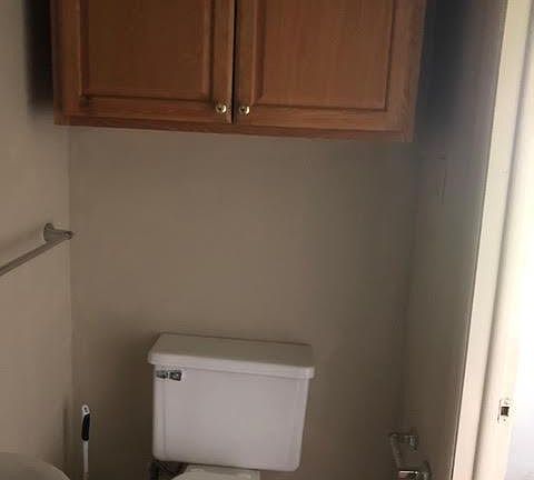 4th image of 225 S 12th St