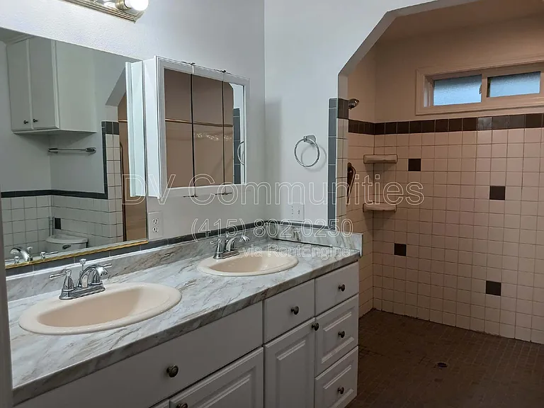 2500 SW 83rd St — Photo 23