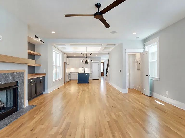 4908B Michigan Ave — Photo 12