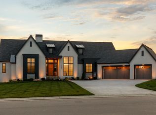 2045 Bridgevine Ct, Independence, MN 55359