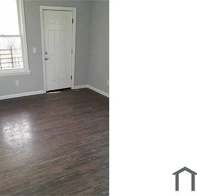 4 bed, $2,200 — Photo 1