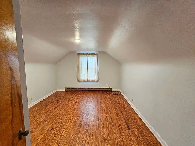 6505 Karch Rd — Photo 17