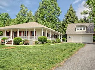 1401 Cochran Rd, Hiawassee, GA 30546