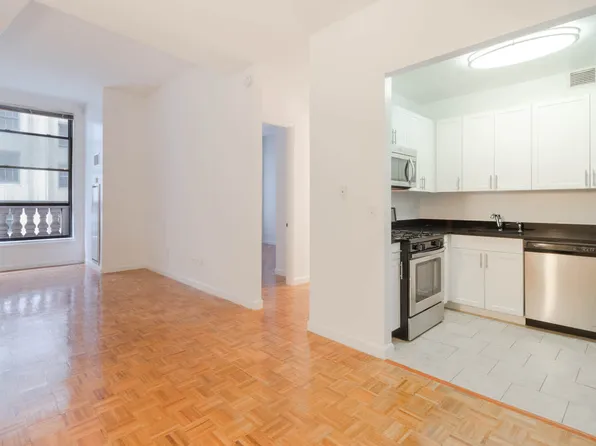 71 Broadway image 9 of 71