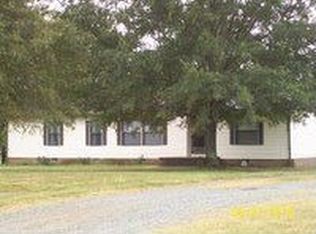 5100 Wolf Trap Rd, Scottsburg, VA 24589