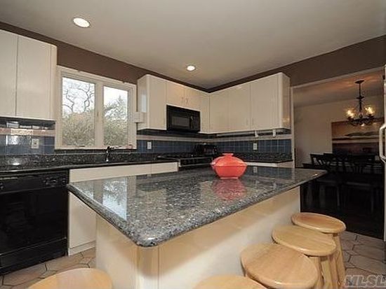 29 Wood Ave, Albertson, NY 11507 | Zillow