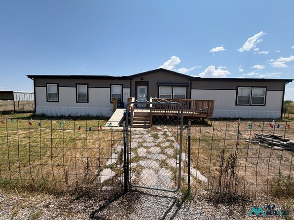 29 Crystal Dr