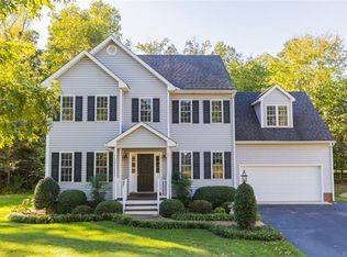 1348 Lomond Dr, Midlothian, VA 23114