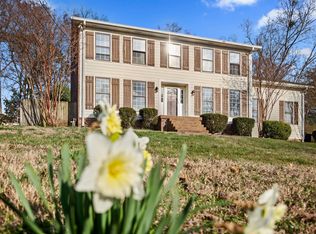 130 E Ervin Dr, Hendersonville, TN 37075