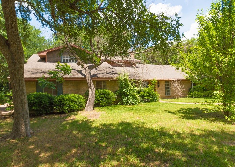 1st image of 1673 Cherry Creek Dr