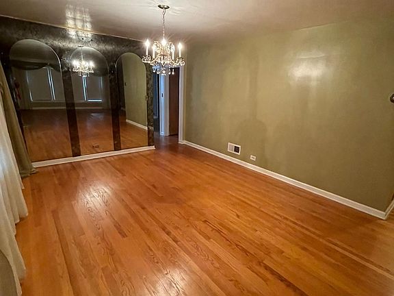 2nd image of 6620 N Campbell Ave #1