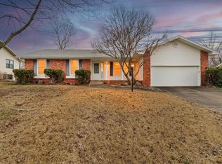 5700 S Clay Ave, Springfield, MO 65810