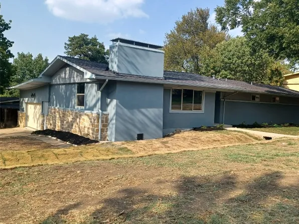 926 NW 9th St, Grand Prairie, TX 75050