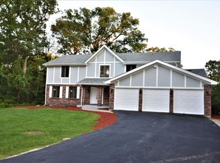 24339 S Shady Oaks Trl, Crete, IL 60417