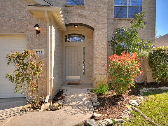 3rd image of 3753 Turetella Dr