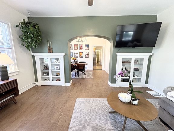 3rd image of 1415-1417 E Hollywood Ave #1415