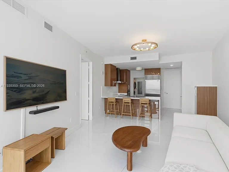 18201 Collins Ave #5508 — Photo 11