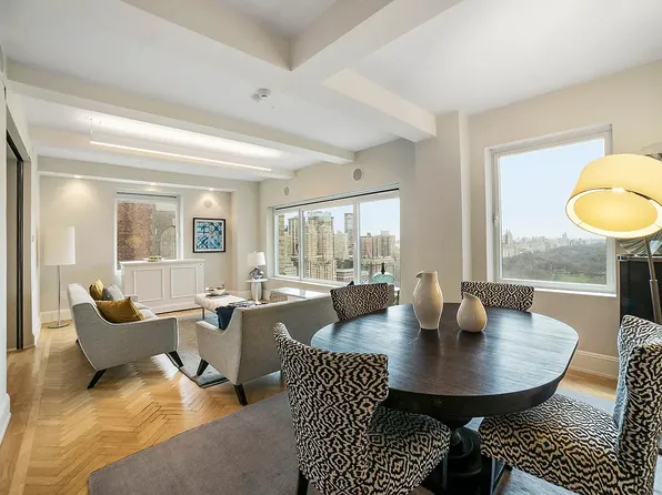 160 Central Park South image 2 of 9