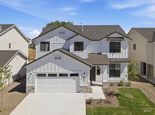 6558 W Plateau Creek Dr, Meridian, ID 83646