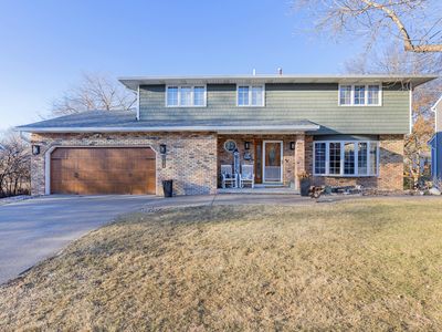 1680 Prairie Vista Cir, Bettendorf, IA, 52722